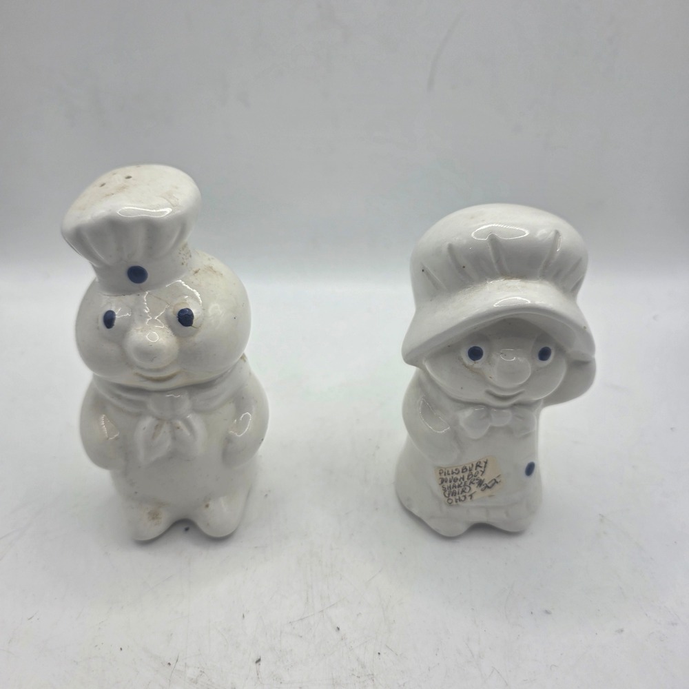 Vintage 1988 Pillsbury Doughboy Poppin Fresh and Poppie Salt and Pepper Shakers